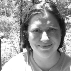 Anna Pinckney Straight Bw